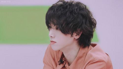 理性吃瓜华晨宇,揭秘华晨宇的星途历程